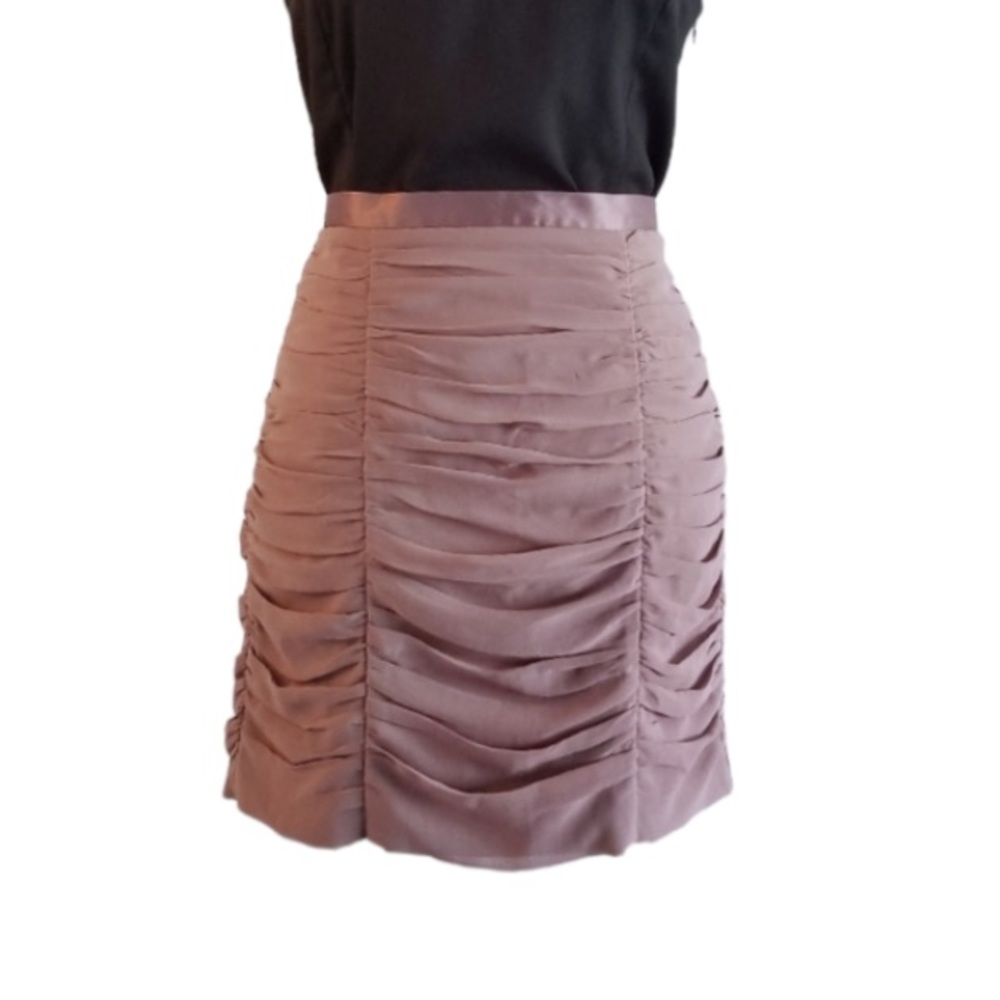 H & M Ruched Mini Skirt Chiffon Overlay Exposed Back Gold Zip Mauve Size 6